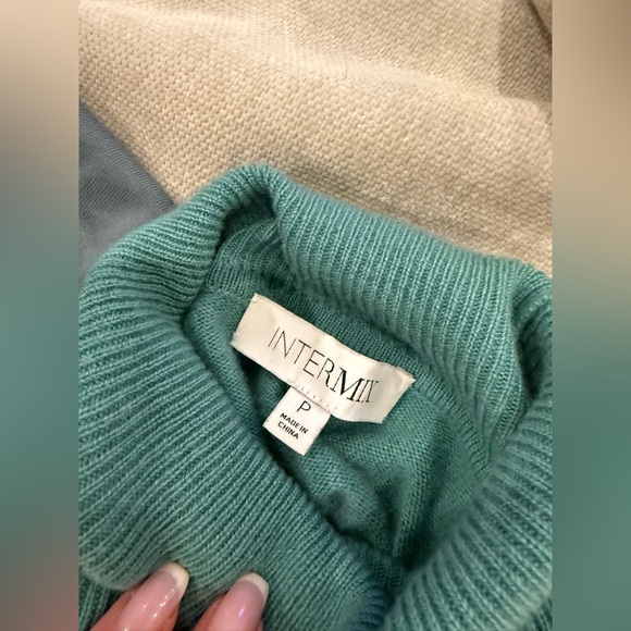 Intermix Taylor Cashmere Turtleneck Sweater | Green - Picture 9 of 10